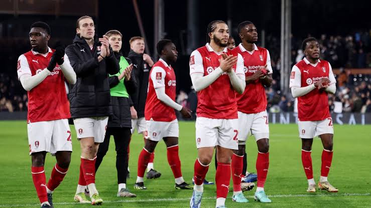 The squad after a win at Plough Lane
